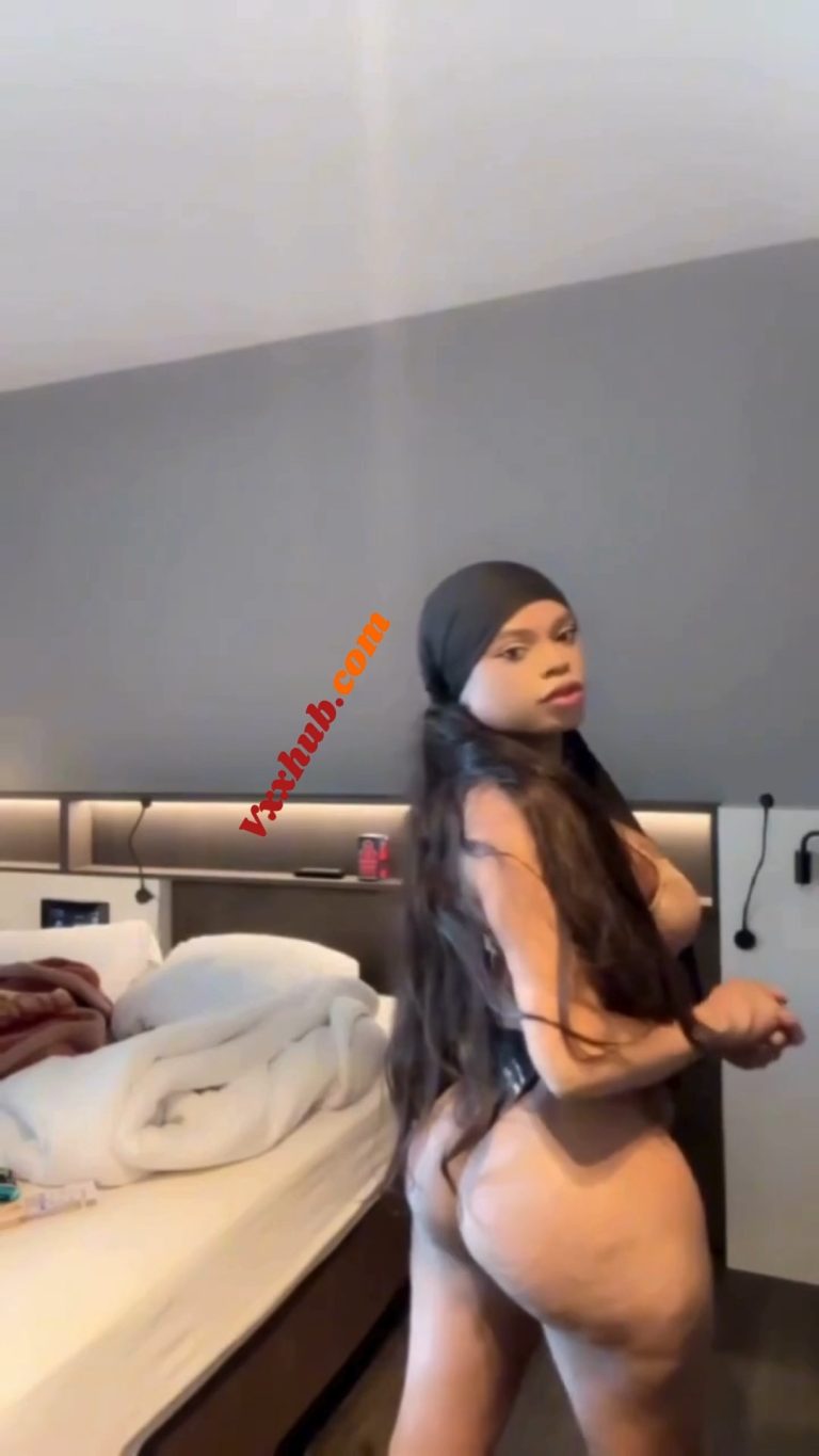 Bobrisky shows off his thick Ass in new video